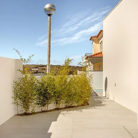 Modern & Bright With Pool By Homing * Ericeira