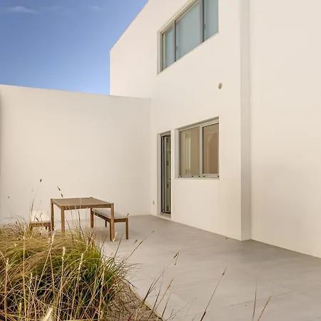 Ericeira Modern & Bright With Pool By Homing