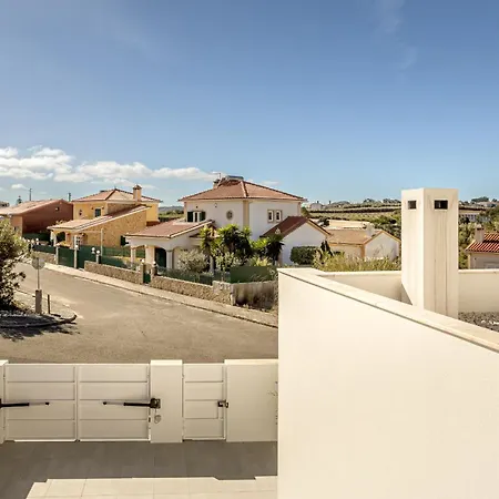 Villa Modern & Bright With Pool By Homing