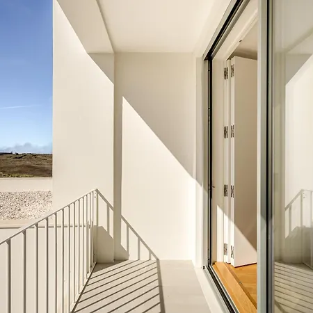 Villa Modern & Bright With Pool By Homing *