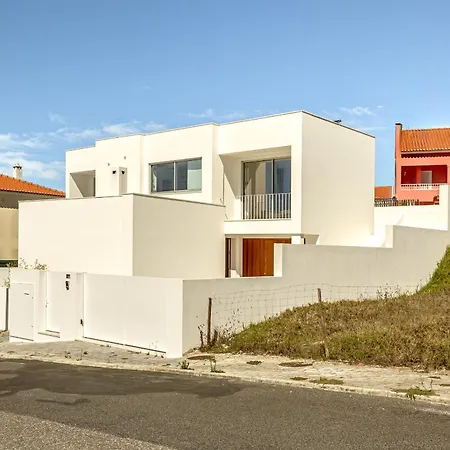 Modern & Bright With Pool By Homing * Ericeira