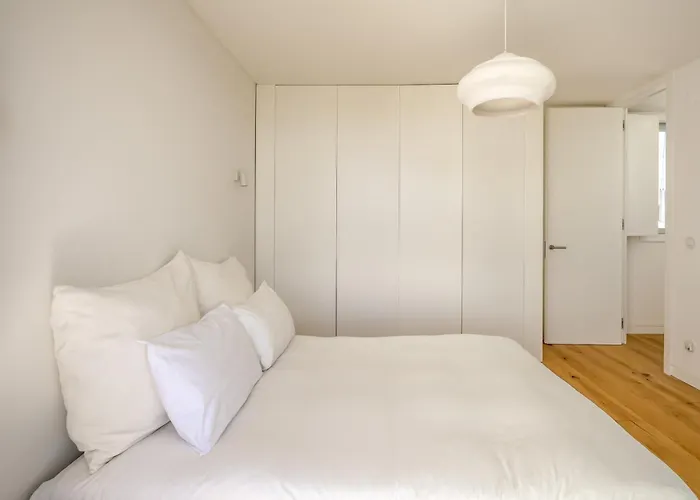 Modern & Bright With Pool By Homing エリセイラ