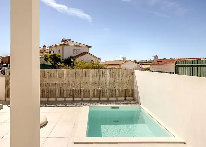 ヴィラ Modern & Bright With Pool By Homing