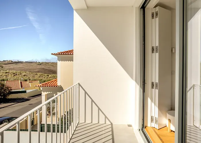 Modern & Bright With Pool By Homing ヴィラ エリセイラ