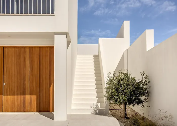 Modern & Bright With Pool By Homing エリセイラ